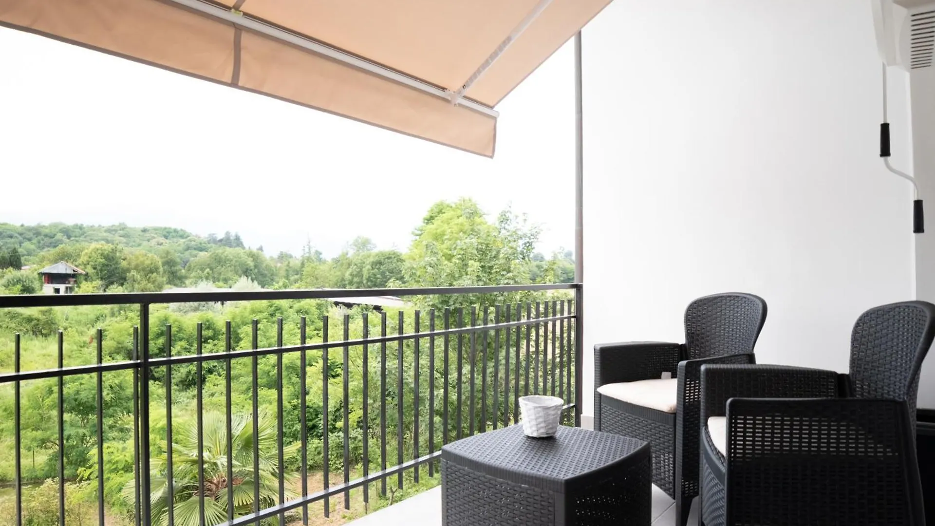 Casa Vacanze Aria Leggiuno Italië